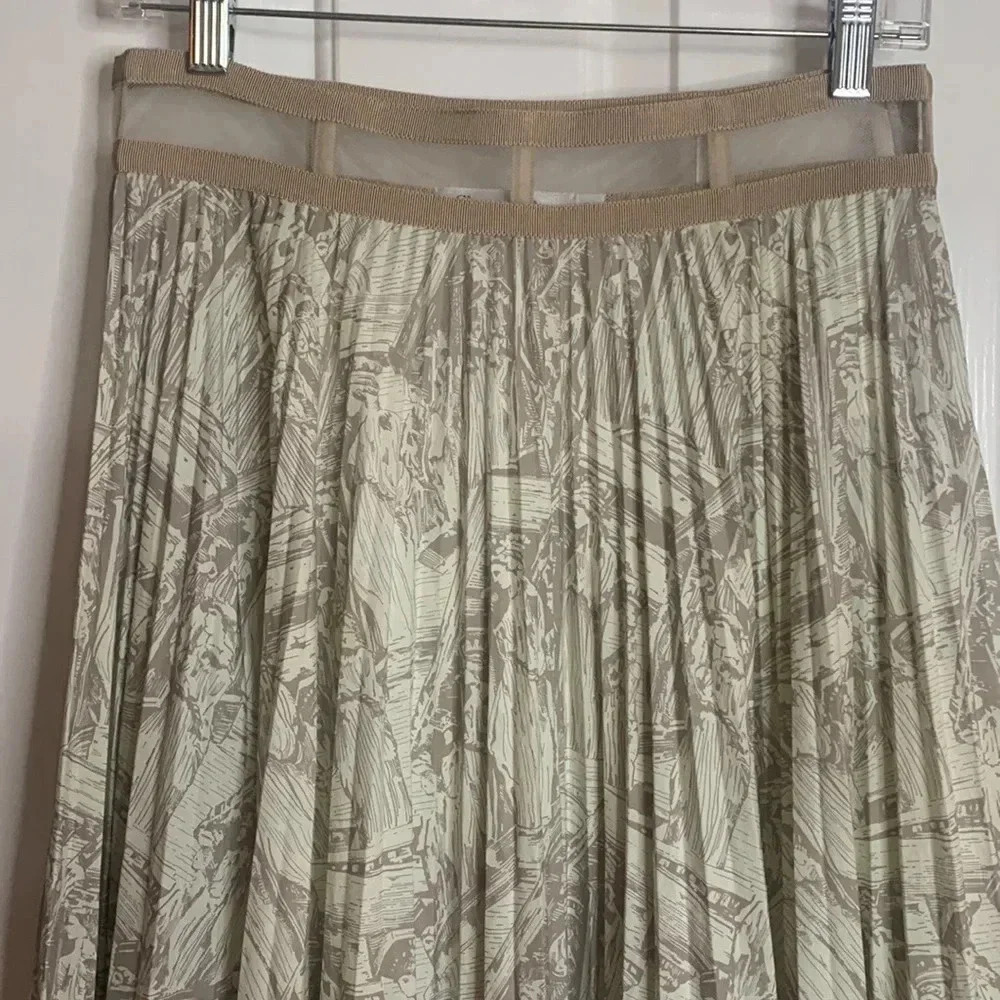 EUC CHRISTIAN DIOR womens pleated mid length skirt in bone and light lavender 8 - Picture 2 of 9